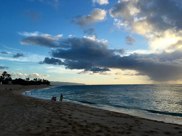 Pico de surf Log Cabins, Hawaii, Estados Unidos