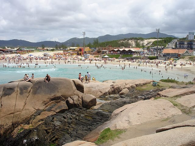 Spot de surf Joaquina, Santa Catarina, Brasil