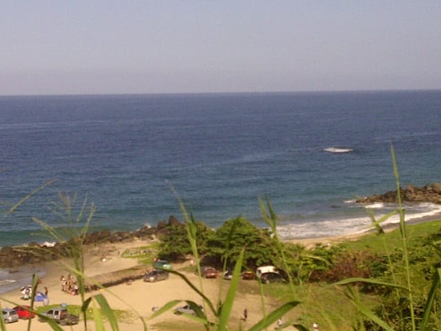 Pico de surf Playa La Punta, Vargas State, Venezuela