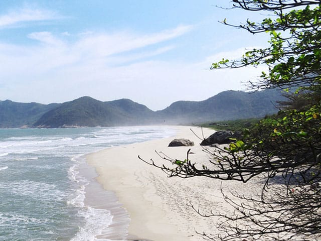 Spot de surf Grumari, Rio de Janeiro, Brasil