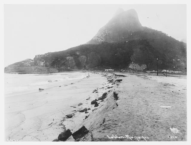 Spot de surf Praia do Leblon, Rio de Janeiro, Brasil